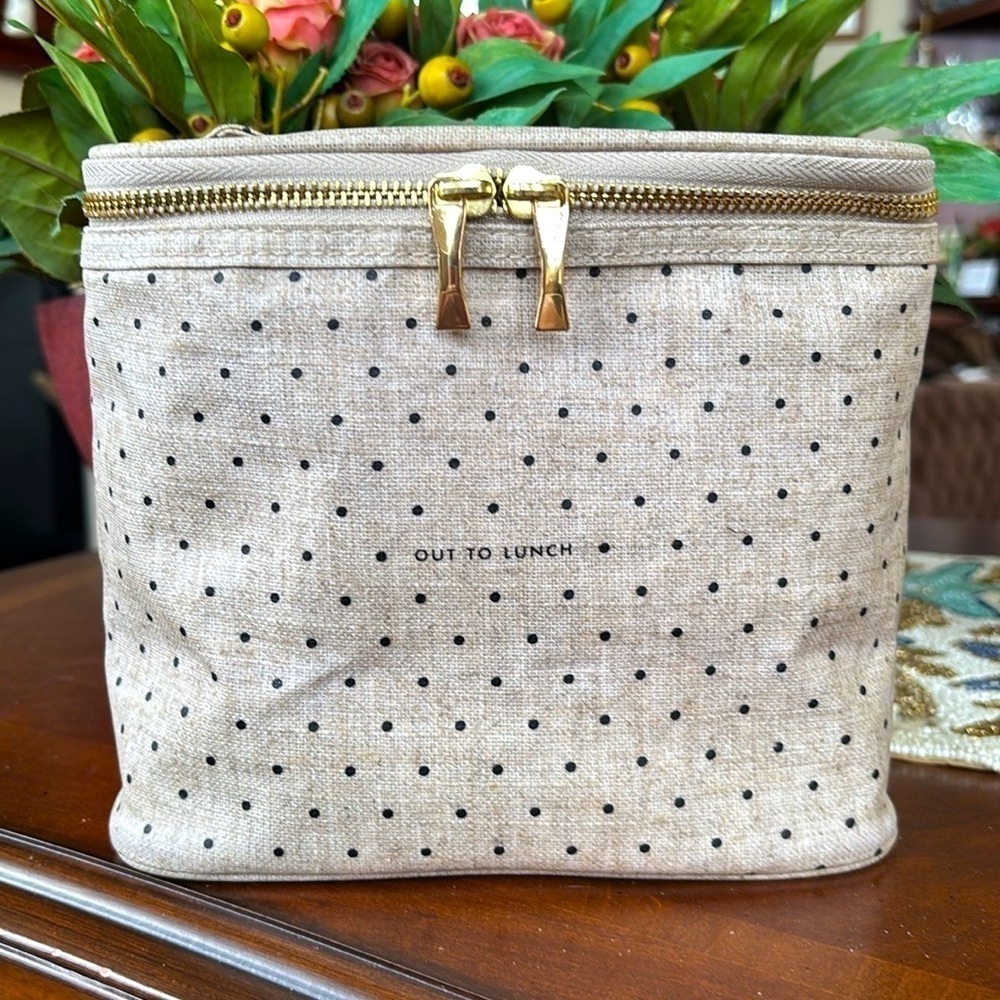 NWOT Kate Spade Out to Lunch Zippered Lunch Tote Polka Dot Neutral Insulated